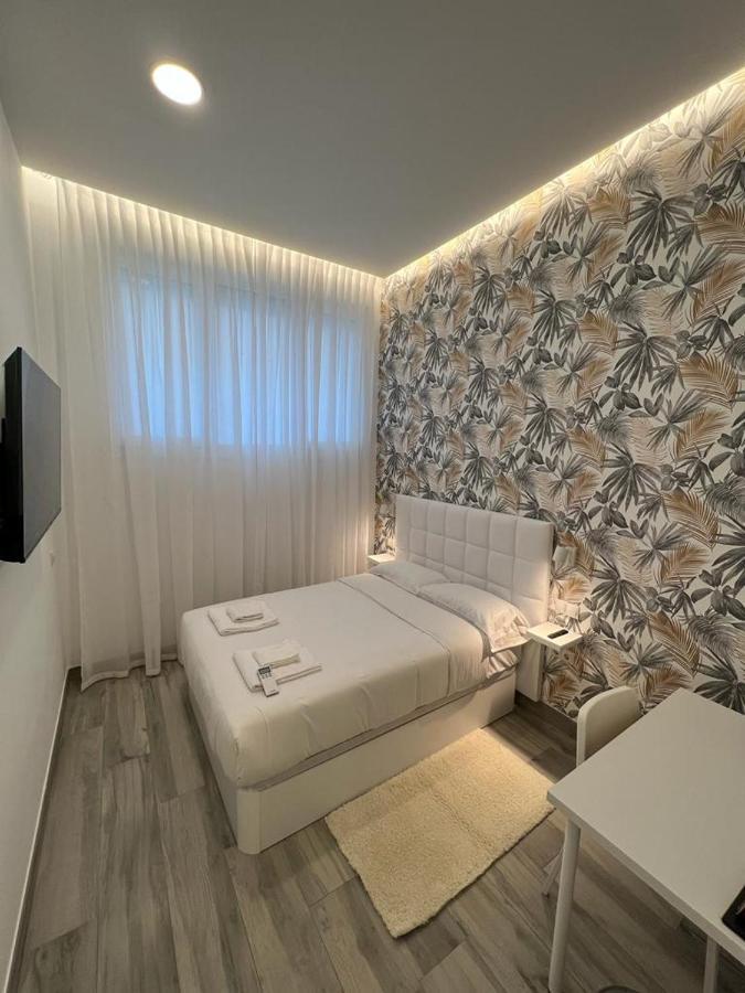 Ch Tanez Carolina A Hotel Madrid Luaran gambar