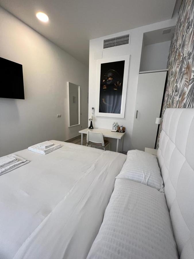 Ch Tanez Carolina A Hotel Madrid Luaran gambar